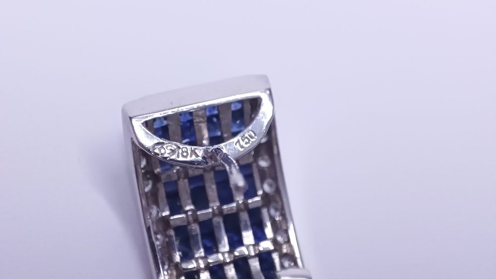 Серьги из белого золота