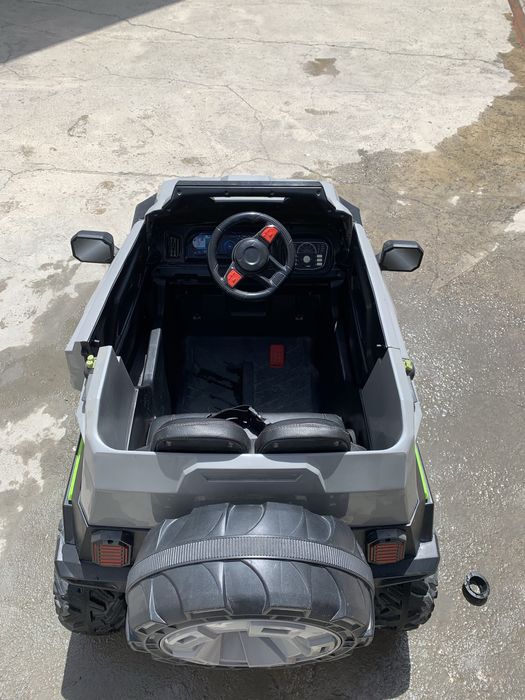 Bolalar pultli mashinasi