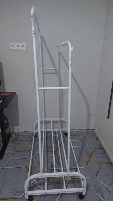 Вешалка для одежды