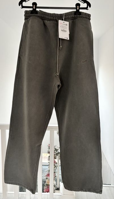 Pantaloni de trening vătuiți skater