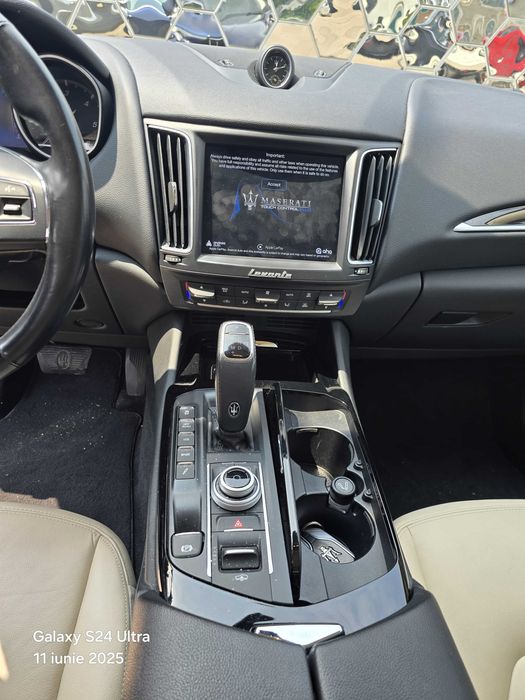 Vand Maserati Levante Diesel Q4 an 2020 KM 115.000
