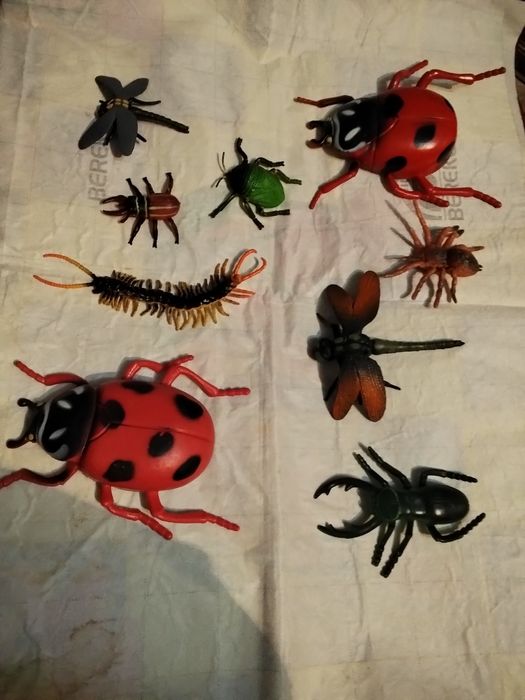 Игрушки детские.