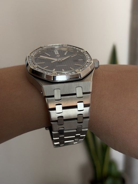 Audemars Piguet Royal Oak - 42mm