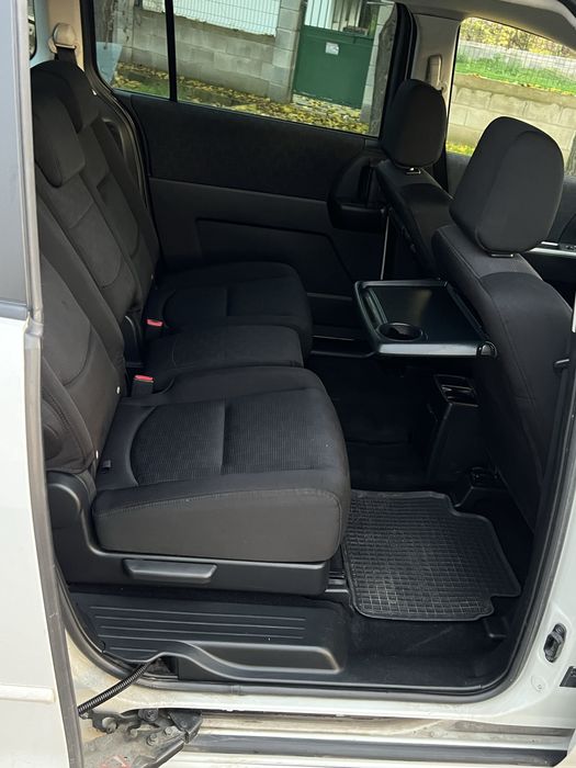Mazda 5 2.0 146 к.с. Фейслифт, 7 местна