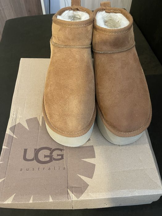 Оригинални дамски боти UGG