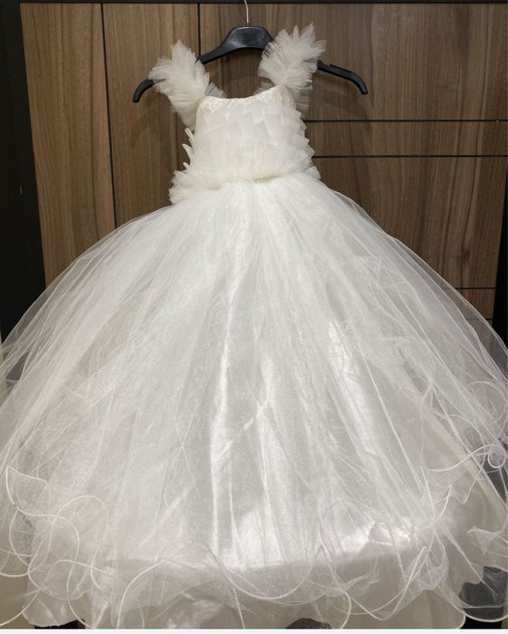 Булченска рокля за дете с воал 2-5г