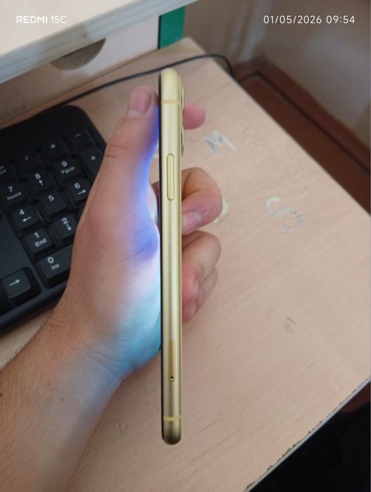 iPhone 11 sotiladi