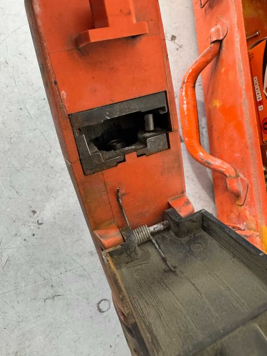 Пистолет за директен монтаж - Spit p200