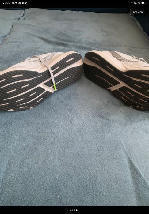 Adidas  Lightblaze