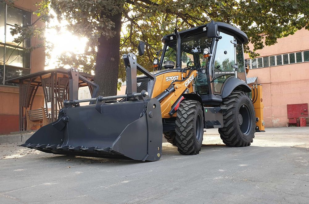 Экскаватор-погрузчик Case 570 SV (Новый)