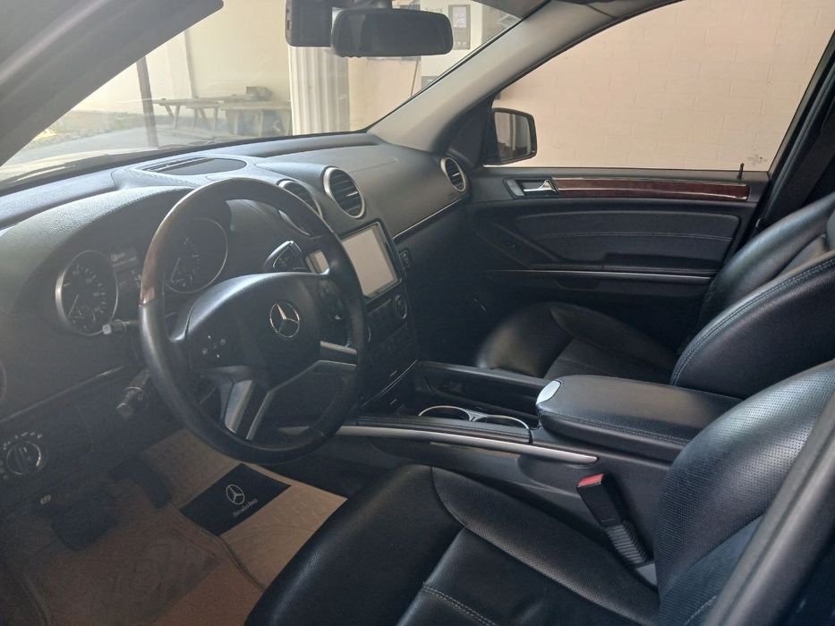 Mercedes benz  gl 550