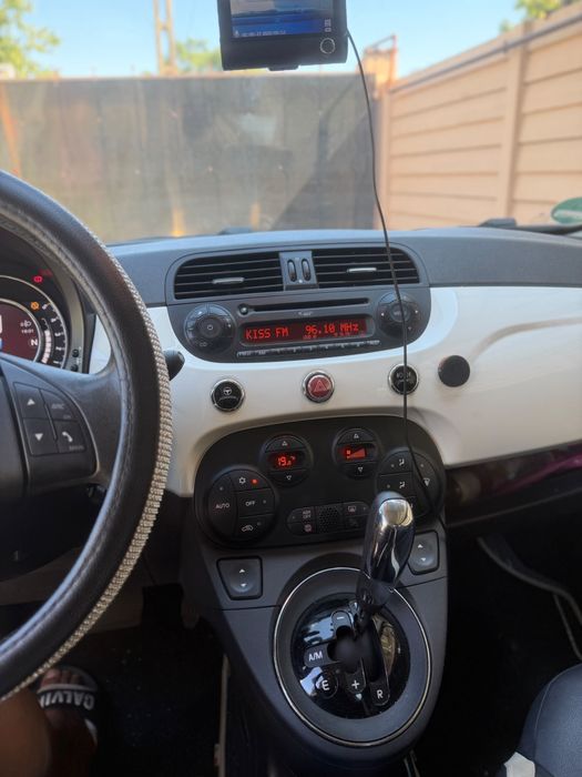 Fiat 500 decapotabil