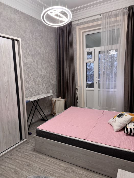 Сдам свою 2-х комнатную квартиру в самом сердце города