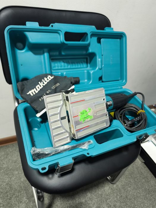 Makita PJ700 Ламельный фрезор