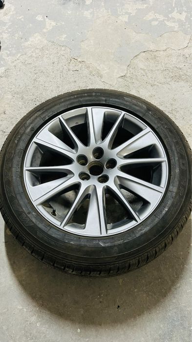 Диски с шиной Тойота Хайландер R19