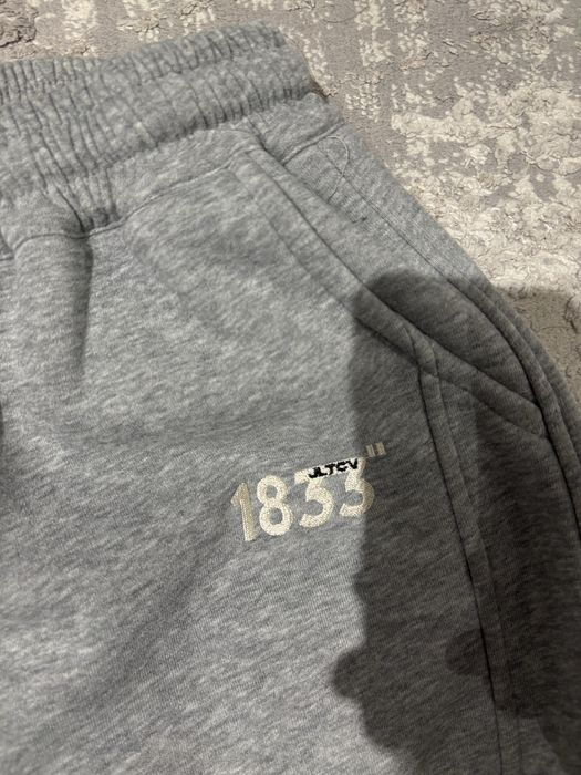 штаны серые , со флизом