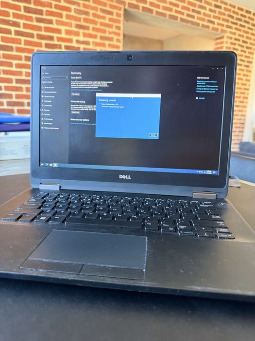 Laptop Dell Latitude E7270 i5 6300u