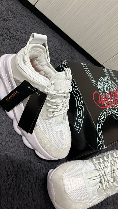Versace Chain Reaction