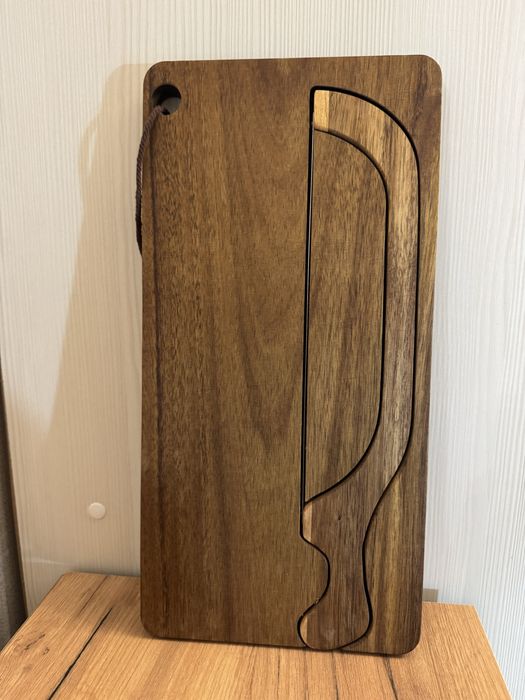 Нож для хлеба с доской