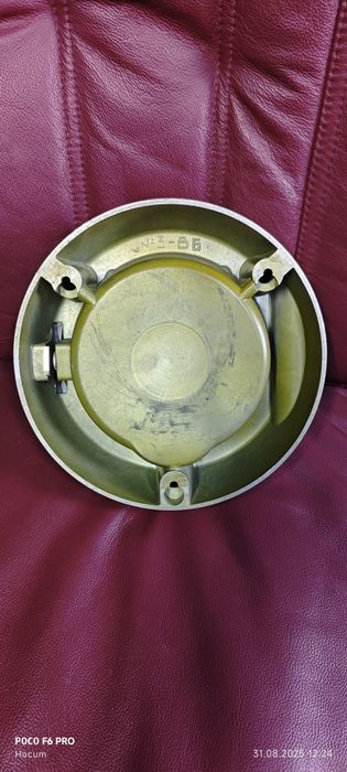 Часы морские каютные СССР. В отличном состоянии.