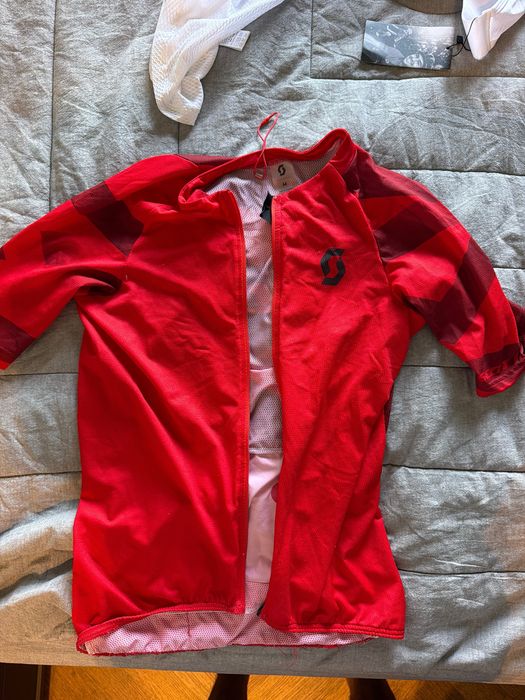 Вело-одежда Sportful, Scott, Maap