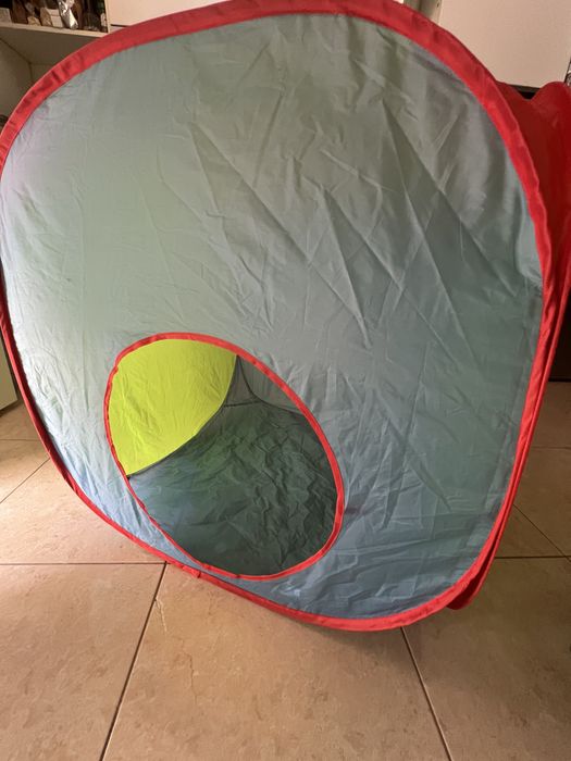 Cort copii cu doua iesiri pliabil, impecabil