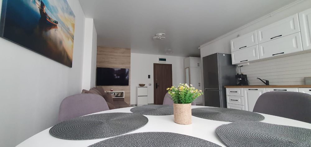 Inchiriez apartament  2 camere Mamaia Nord