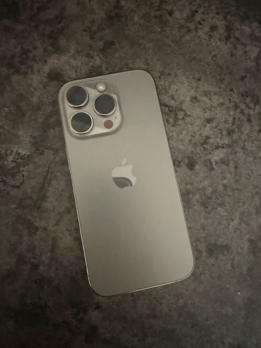 Iphone 16 pro 256gb  no sim