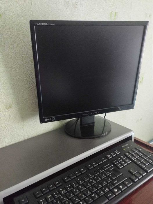 Продам старый компьютер