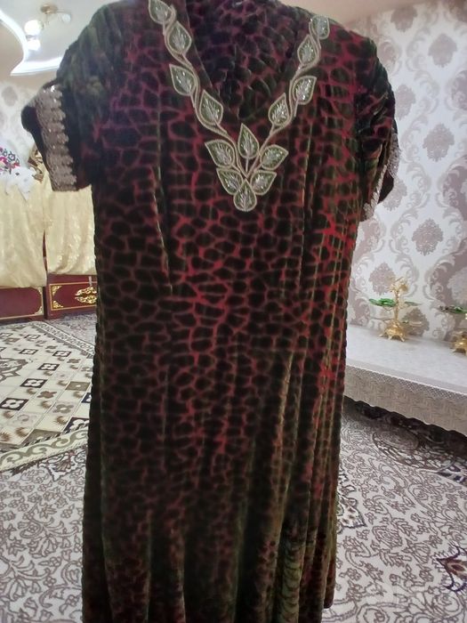 Sotiladi 400.000