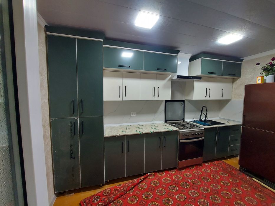 Хар хил турдаги ошхона мебеллари