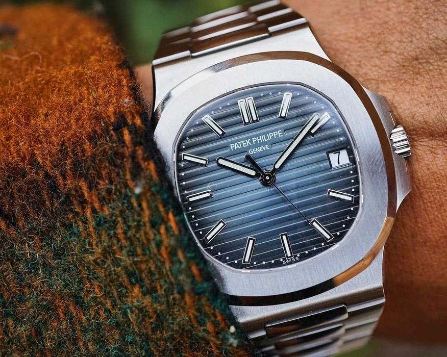 patek philippe nautilus сребрист-синьо