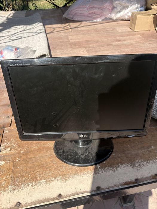 Монитор LG бу.