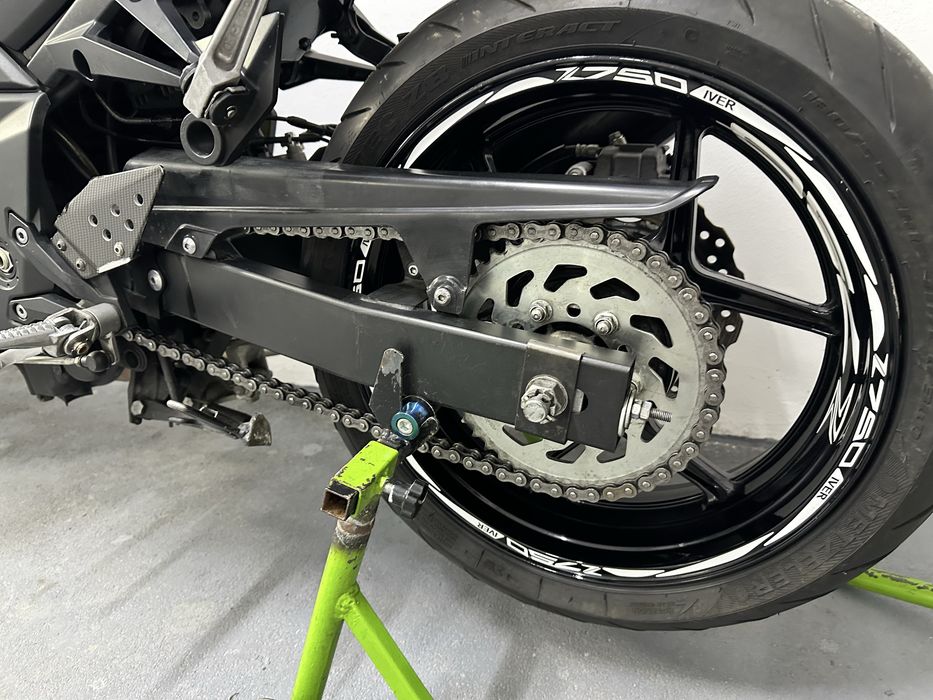Kawasaki Z750. Kw 77,70.