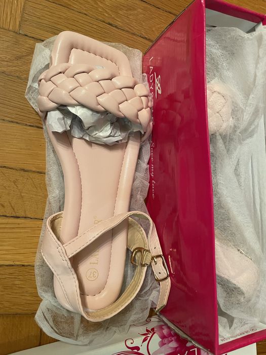 Дамски сандали розови