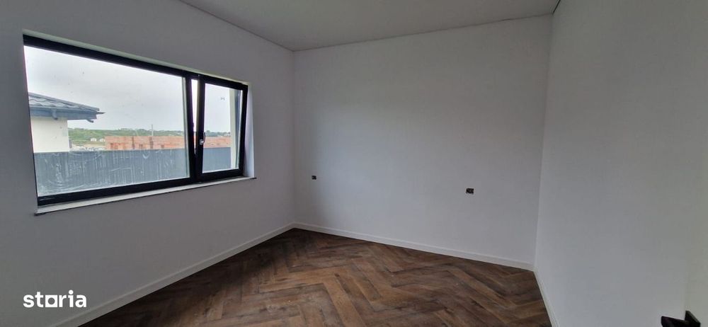 Casa 3  camere INTABULATA 70 mp.  Bucium Visan 140000 euro