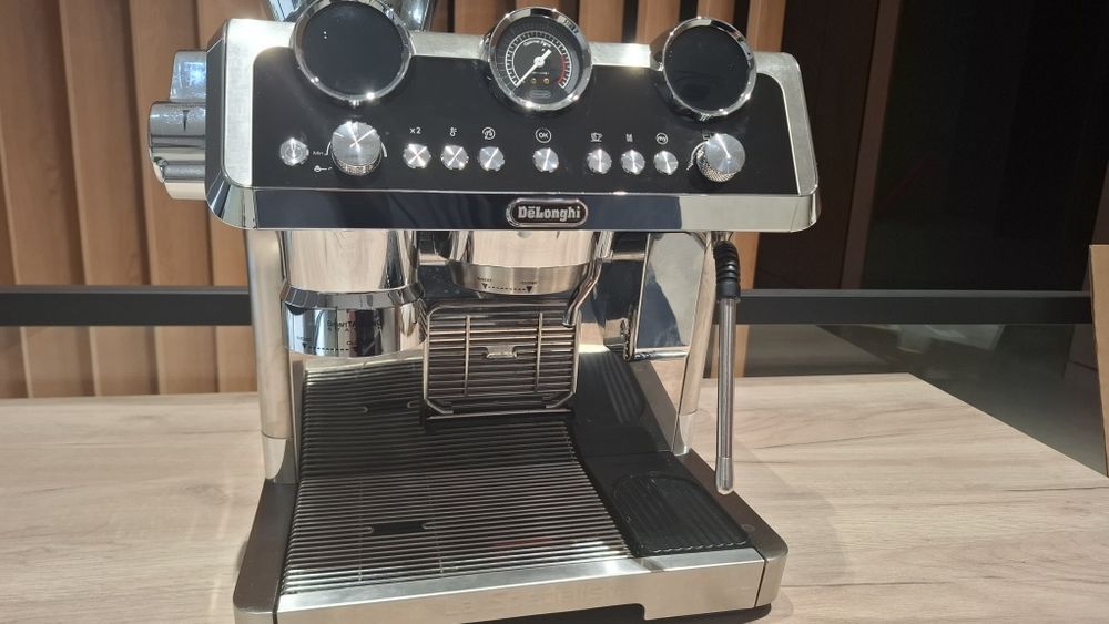 DeLonghi La Specialista Maestro
