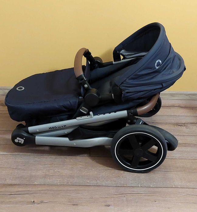 Столче за кола Maxi-Cosi  + адаптери + Детска количка Maxi-Cosi Zelia 2