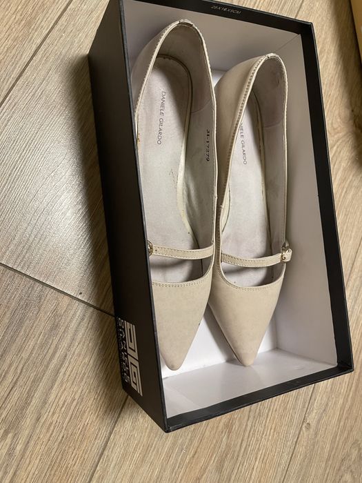 Дамски обувки 37 номер