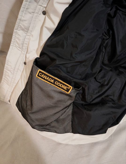 Оригинално зимно яке "Canada Goose"