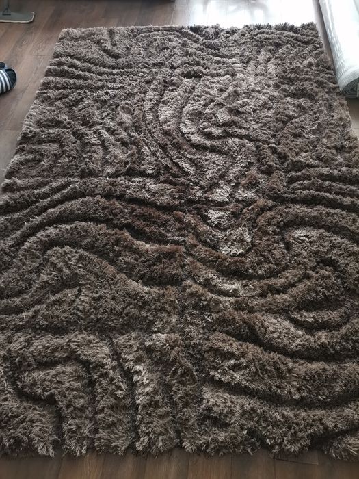 Килим с дълъг косъм