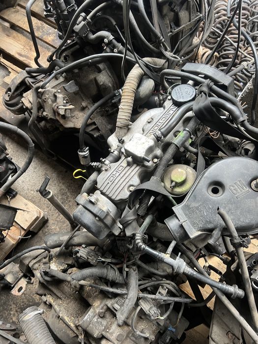 Двигатель Голф Пассат Ауди Опел привазной