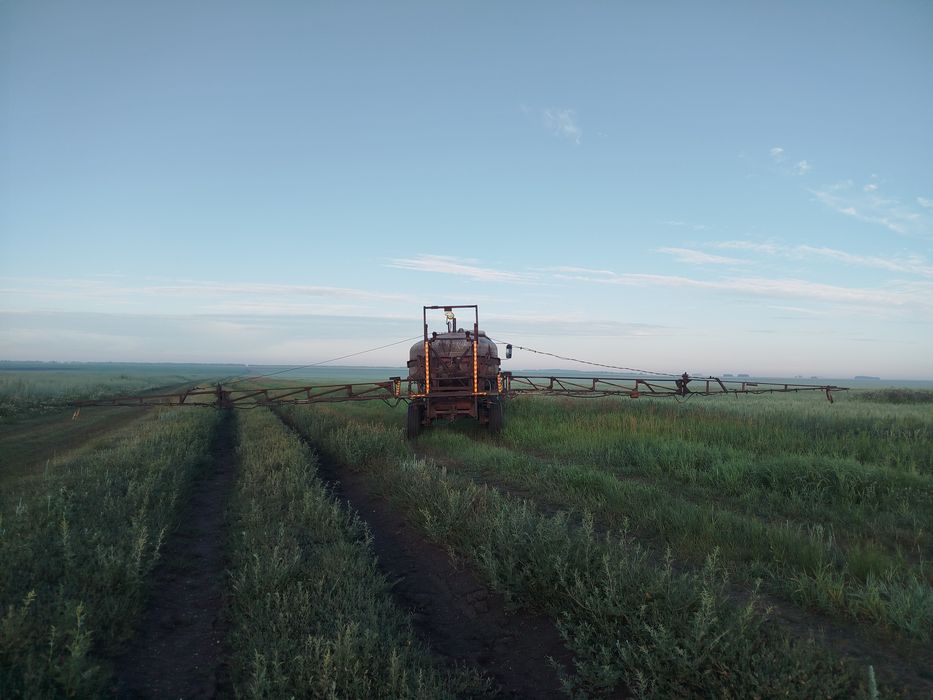 Опрыскиватель 3000