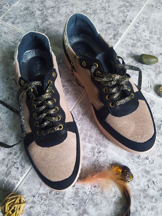 Обувки Muvid                                 .