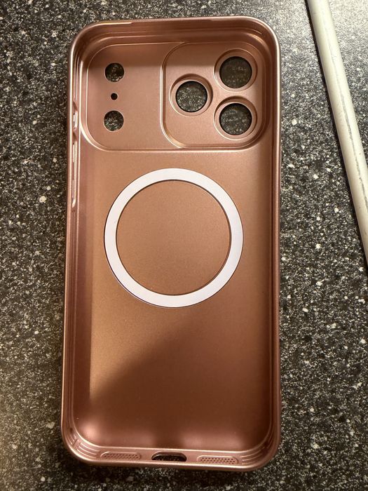 Калъфи за iphone 17 pro max от Mobilfox