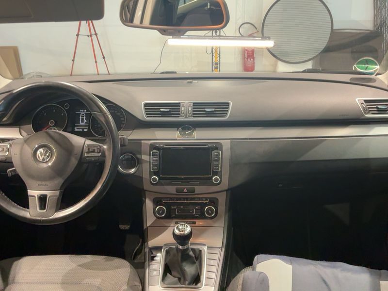 Volkswagen Passat 2.0 TDI Comfortline BlueMotion Tech 2011