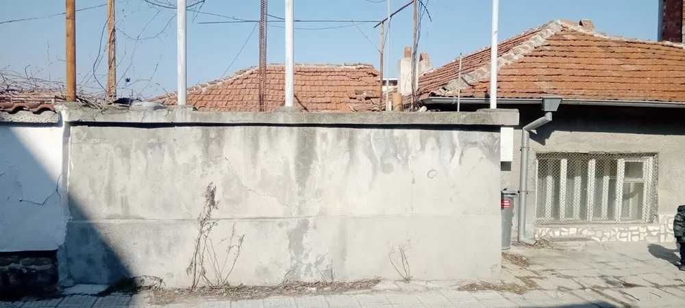 Продава се Къща в Пловдив, Център - 72 кв.м за 903 €/кв.м - Снимка #3