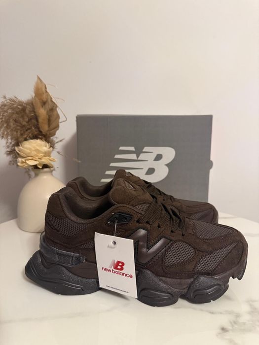 Adidasi New Balance 9060 Dark Brown