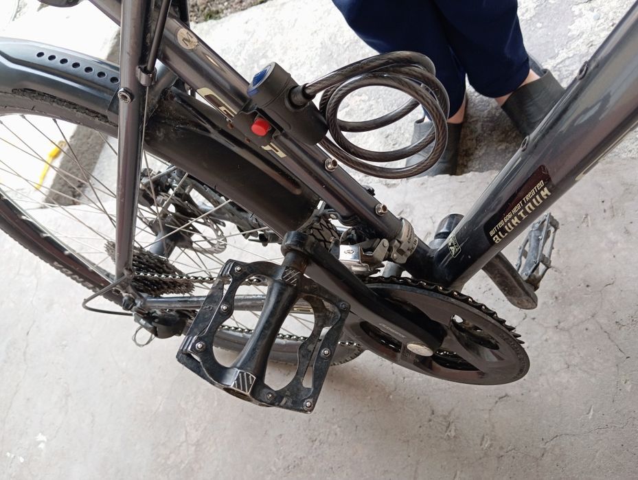 Американский велосипед сотилади холати яхши