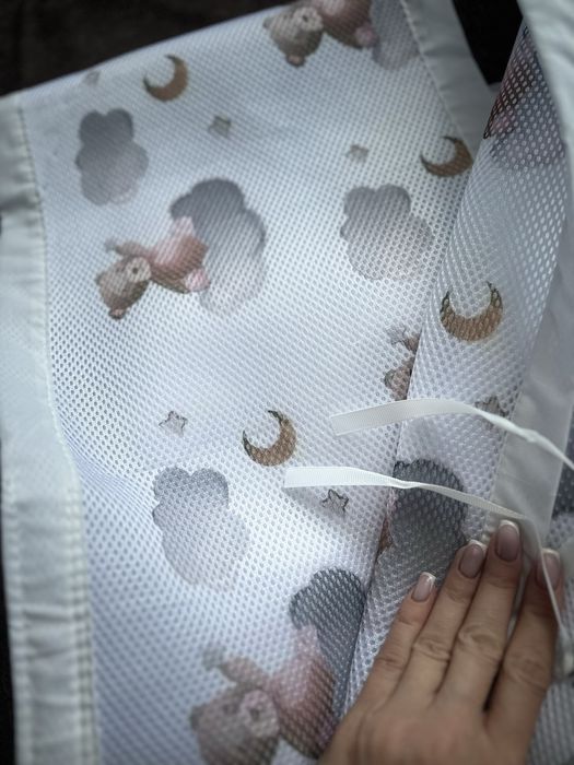 Бортики в кроватку, сетка